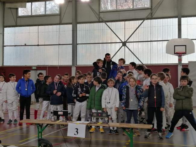 podiumM11H
